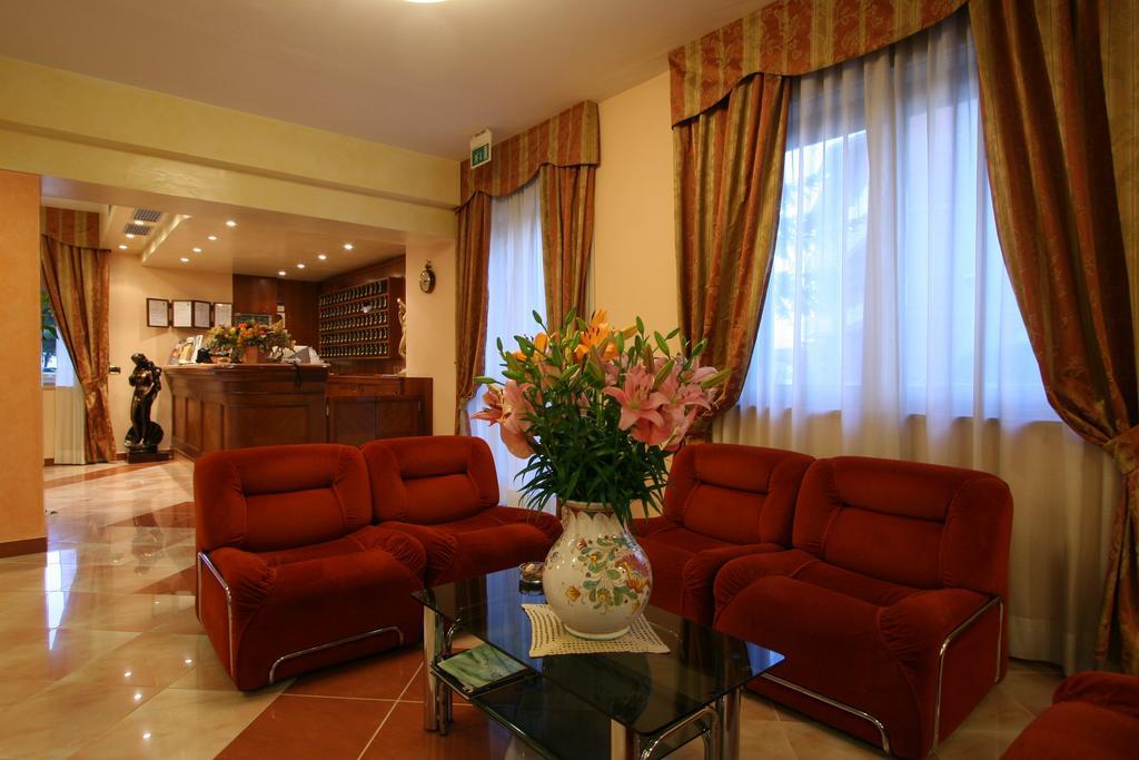 Hotel Villa Luca Chianciano Terme Luaran gambar